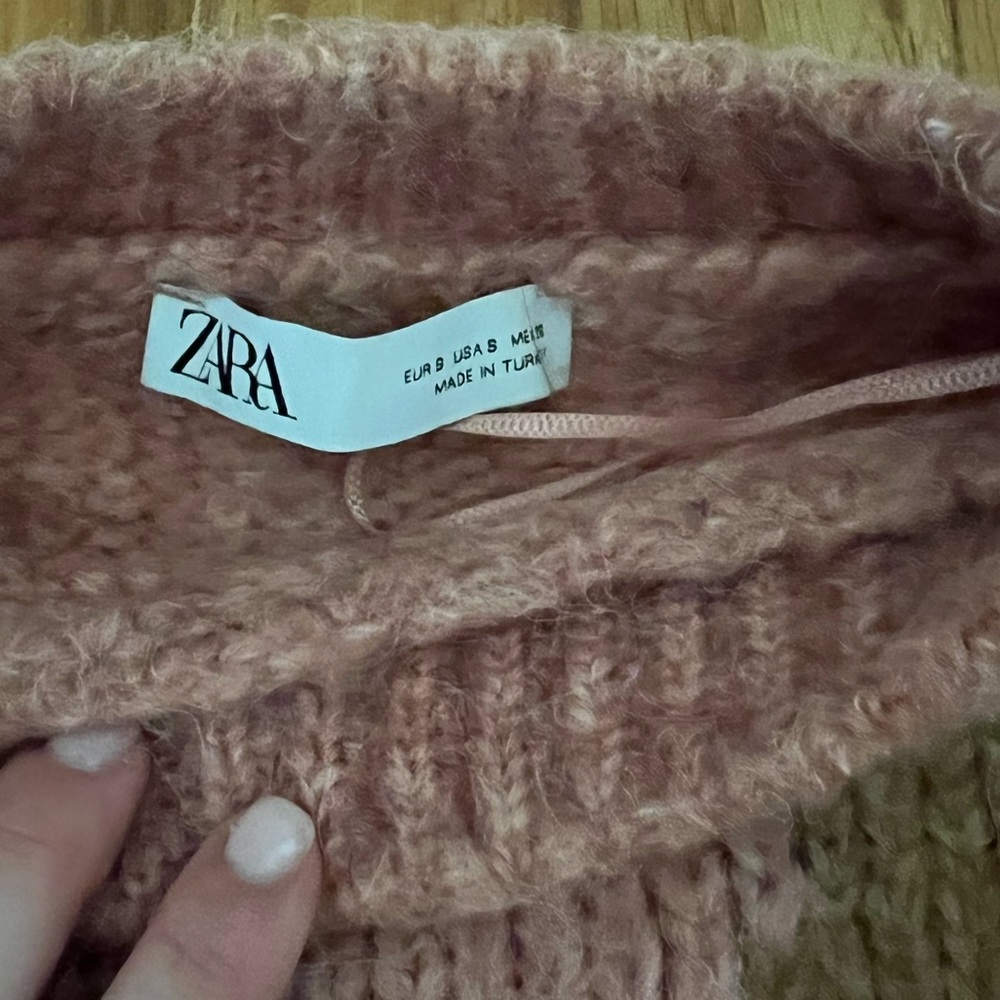 Zara Colorblock Sweater - Picture 3 of 3